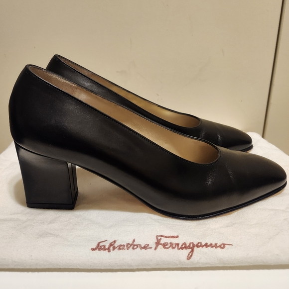 Salvatore Ferragamo Shoes - Salvatore Ferragamo Black Leather Classic Block Heel Pumps Sz 6.5 B Ret. $695